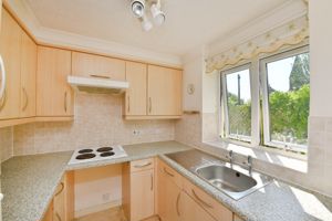 KITCHEN- click for photo gallery